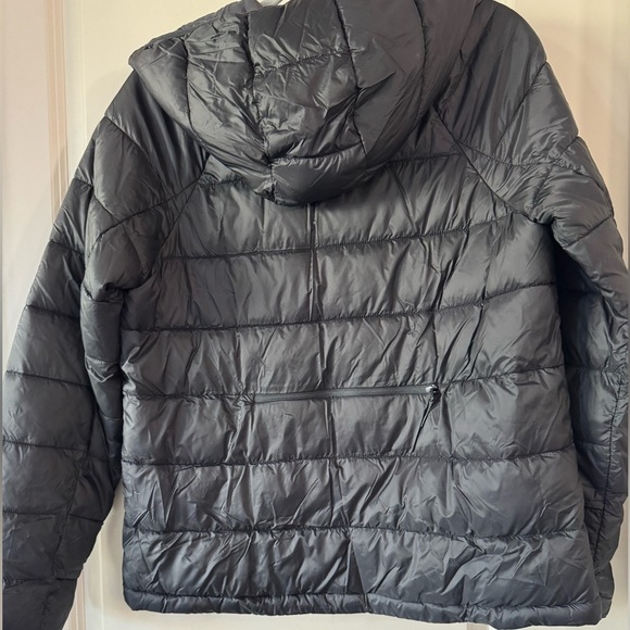 NWOT Athleta Aire Puffer Jacket l M - Picture 8 of 10